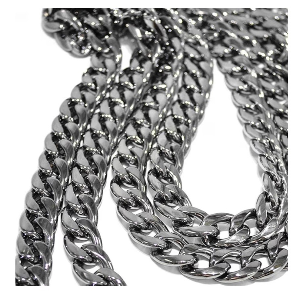 Gun metal black purse chain replacement strap. Looks good on Coach purses